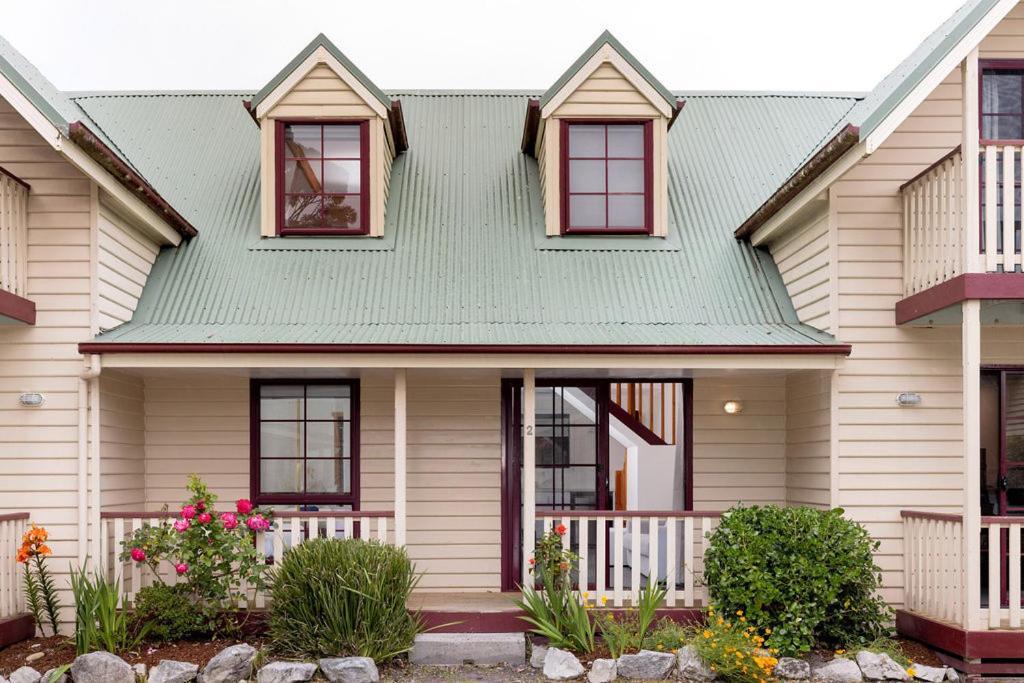 Big4 Strahan Holiday Retreat 외부 사진